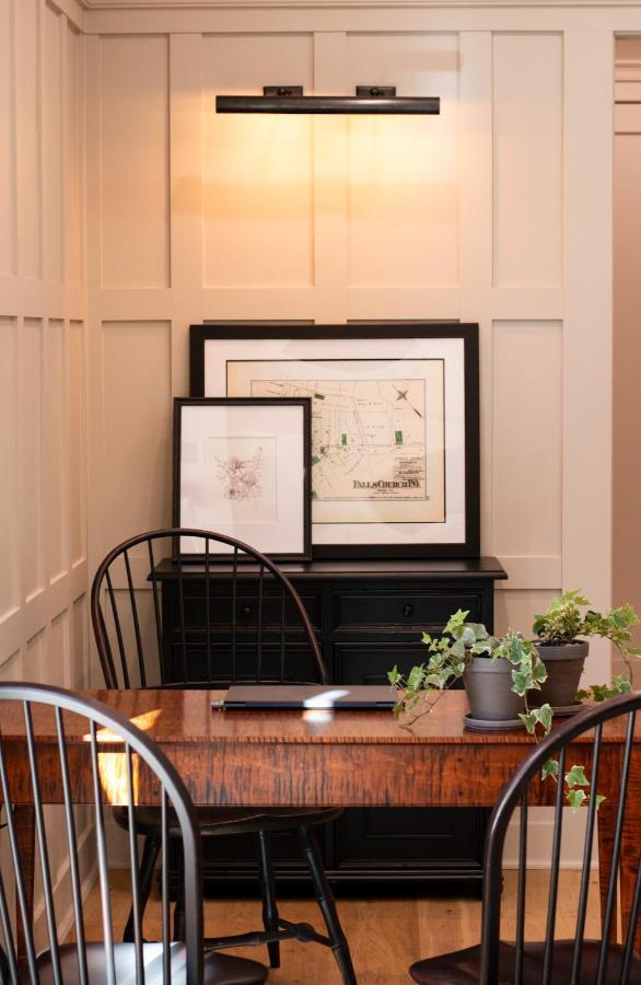 Meeting House Boutique Hotel Falls Church Extérieur photo