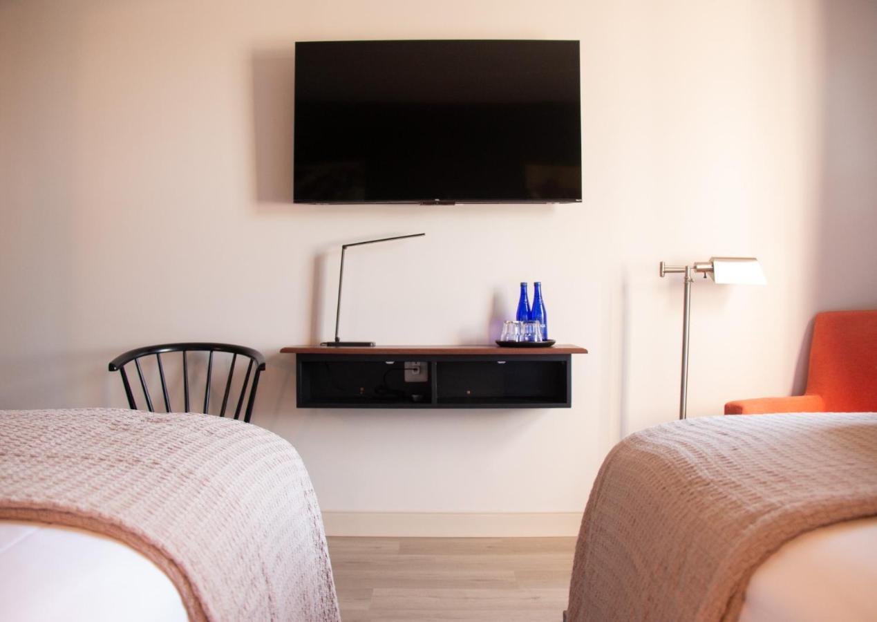 Meeting House Boutique Hotel Falls Church Extérieur photo